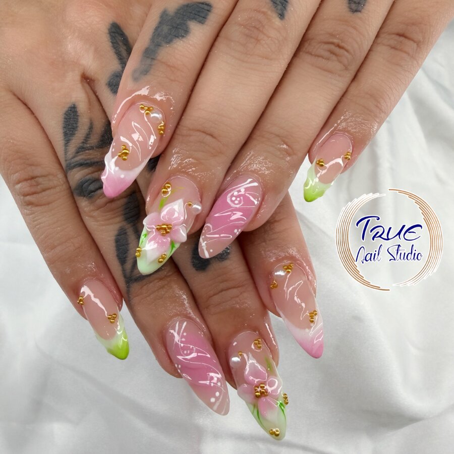 Awe-Inspiring Nail Art